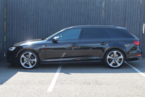 2019 Audi A4 Avant 2.0 Tdi 35 Black Edition in Black — image 5