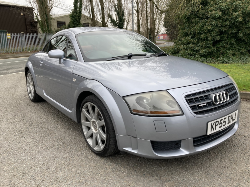 2005 Audi Tt 3.2 V6 in Silver — image 1