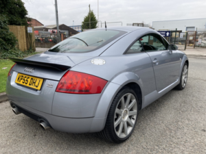 2005 Audi Tt 3.2 V6 in Silver — image 3