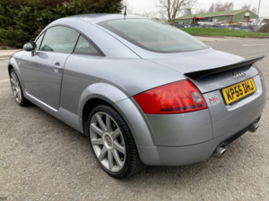 2005 Audi Tt 3.2 V6 in Silver — image 5