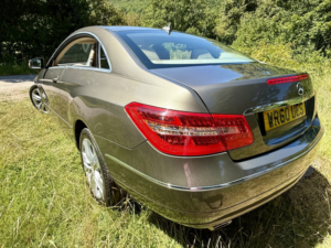 2010 Mercedes-Benz E Class E250 Cdi (201) Se*leather-Bt-Fsh-Cruise*outstanding* in Grey — image 6