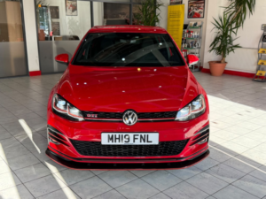 2019 Volkswagen Golf 2.0 Tsi Gti Performance in Red — image 3