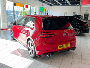 2019 Volkswagen Golf 2.0 Tsi Gti Performance in Red — image 6