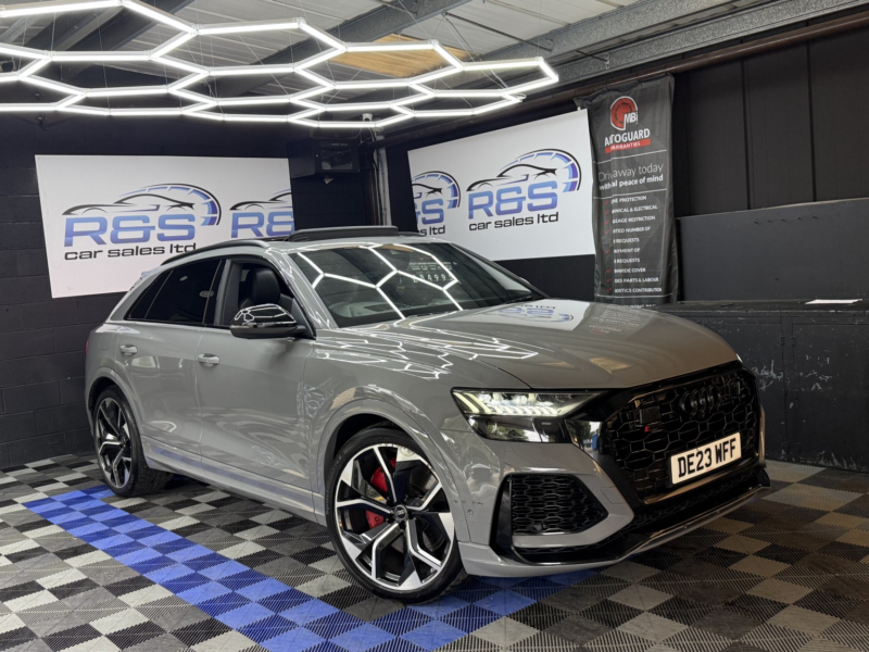 2023 Audi Rsq8 4.0 Tfsi V8 Vorsprung in Grey — image 1