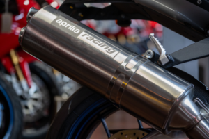 2002 Aprilia Rsv1000 Mille in Black — image 6