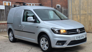 2018 Volkswagen Caddy 1.4 Tsi C20 Bluemotion Tech Highline DSG Swb Euro 6 (s/s) 5dr in Silver — image 4