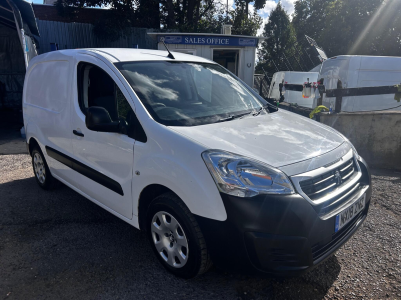 2018 Peugeot Partner 1.6 Bluehdi 854 Professional L1 5dr in White — image 1
