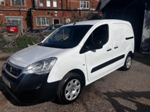 2018 Peugeot Partner 1.6 Bluehdi 854 Professional L1 5dr in White — image 2