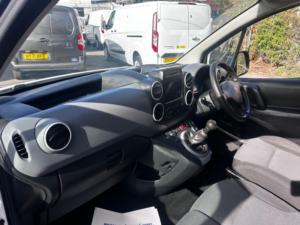 2018 Peugeot Partner 1.6 Bluehdi 854 Professional L1 5dr in White — image 6