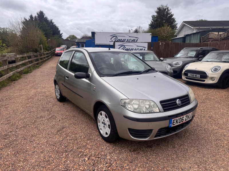 2006 Fiat Punto 1.2 Active 3dr in Grey — image 1