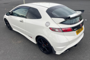 2009 Honda Civic 2.0 I-Vtec Type R Championship White 3dr in White — image 2
