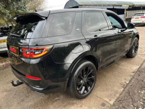 2021 Land Rover Discovery Sport 2.0 D200 Mhev R-Dynamic Hse in Black — image 5