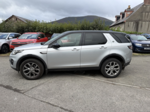 2018 Land Rover Discovery Sport 2.0 Td4 Hse in Silver — image 2