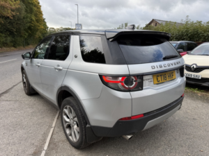 2018 Land Rover Discovery Sport 2.0 Td4 Hse in Silver — image 5