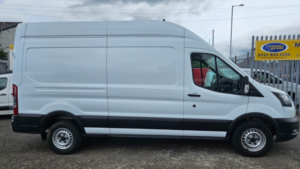 2022 Ford Transit 2.0 Transit Leader Van 350 L3 2.0l Ecoblue 130ps Rwd 6 Speed Manual in White — image 4