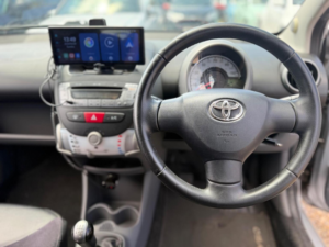 2010 Toyota Aygo 1.0 Vvt-I Platinum Euro 4 5dr in Silver — image 2