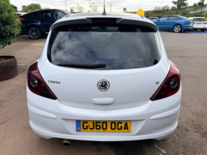 2010 Vauxhall Corsa 1.2i 16v Limited Edition Hatchback 3dr Petrol Manual (a/c) (124 G/km, 84 Bhp) in White — image 3