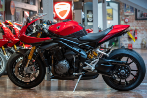 2024 Triumph Speed Triple 1200 Rr in Red — image 3
