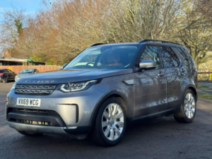 2019 Land Rover Discovery 3.0 Sd V6 Hse Luxury Auto 4WD Euro 6 (s/s) 5dr in Grey — image 3