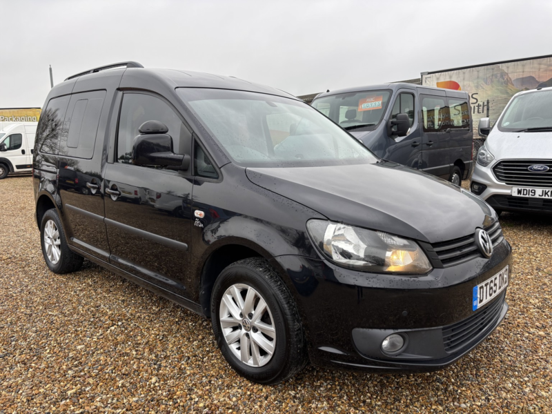 2016 Volkswagen Caddy Life Drive From Wheelchair Access Vehicle Wav 1.6 Tdi Cr in Black — image 1