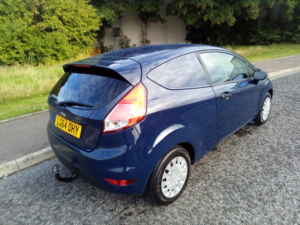2015 Ford Fiesta Van 1.6 Tdci Econetic Ii in Blue — image 6