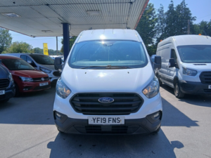2019 Ford Transit Custom Custom 320 L2h2 — image 2