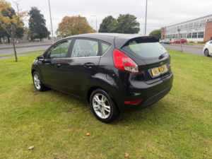 2014 Ford Fiesta 1.25 Zetec Hatchback 5dr Petrol Manual Euro 5 (82 Ps) in Black — image 2
