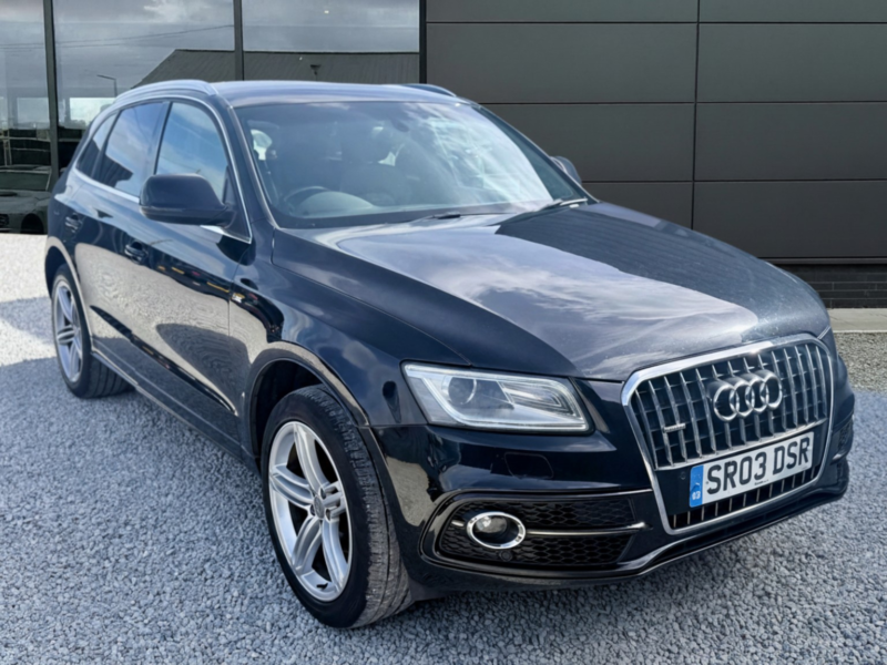 2014 Audi Q5 2.0 Tdi S Line Plus in Black — image 1