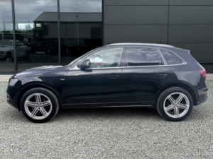 2014 Audi Q5 2.0 Tdi S Line Plus in Black — image 6
