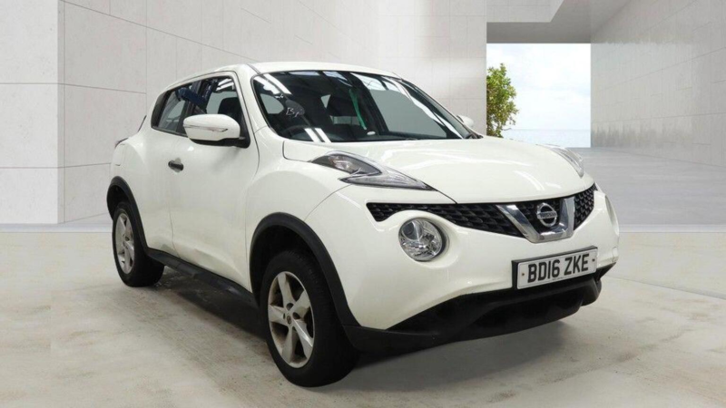 2016 Nissan Juke 1.6 Visia Euro 6 5dr in White — image 1