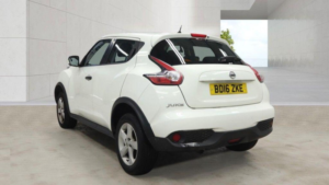 2016 Nissan Juke 1.6 Visia Euro 6 5dr in White — image 3