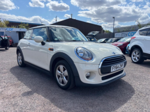 2014 MINI Hatch