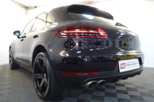 2016 Porsche Macan 3.0 Td V6 S SUV 5dr Diesel Pdk 4WD Euro 6 (s/s) (258 Ps) in Black — image 2