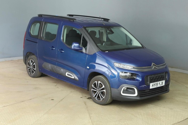 2019 Citroen Berlingo 1.2 Puretech Flair M Euro 6 (s/s) 5dr in Blue — image 1