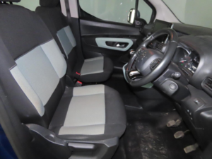 2019 Citroen Berlingo 1.2 Puretech Flair M Euro 6 (s/s) 5dr in Blue — image 6