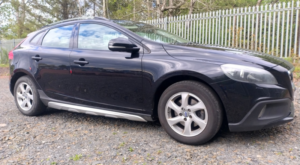 2014 Volvo V40 Cross Country 1.6 D2 Se in Black — image 2