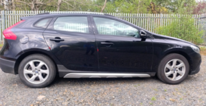 2014 Volvo V40 Cross Country 1.6 D2 Se in Black — image 4