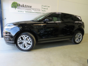 2020 Land Rover Range Rover Evoque 2.0 D180 R-Dynamic Se Auto 4WD Euro 6 (s/s) 5dr in Black — image 3