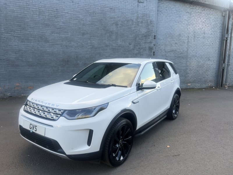2020 Land Rover Discovery Sport 2.0 D150 Se in White — image 1