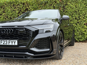 2023 Audi Rsq8 4.0 Tfsi V8 Vorsprung in Black — image 6