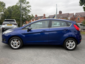 2017 Ford Fiesta 1.25 Zetec Euro 6 5dr in Blue — image 5