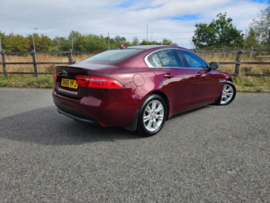 2015 Jaguar Xe 2.0 Gtdi Prestige Auto Euro 6 (s/s) 4dr in Red — image 6