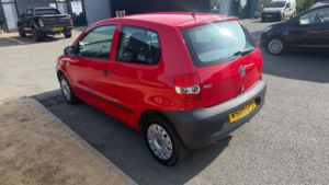 2009 Volkswagen Fox 1.2 6v Euro 4 3dr in Red — image 5