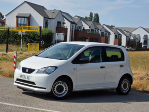 2013 SEAT Mii 1.0 12v S Hatchback 5dr Petrol Manual Euro 5 (60 Ps) in White — image 3