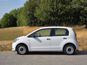 2013 SEAT Mii 1.0 12v S Hatchback 5dr Petrol Manual Euro 5 (60 Ps) in White — image 4