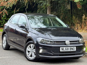 2018 Volkswagen Polo 1.0 Se Hatchback 5dr Petrol Manual Euro 6 (s/s) (75 Ps) in Black — image 3