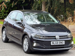 2018 Volkswagen Polo 1.0 Se Hatchback 5dr Petrol Manual Euro 6 (s/s) (75 Ps) in Black — image 5