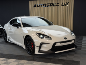 2025 Toyota Gr86 2.4 Boxer D-4s in White — image 2