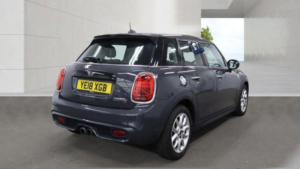 2018 MINI Hatch 2.0 Cooper S Euro 6 (s/s) 5dr in Grey — image 4