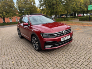 2017 Volkswagen Tiguan 2.0 Tdi Bluemotion Tech R-Line DSG 4motion Euro 6 (s/s) 5dr in Red — image 6